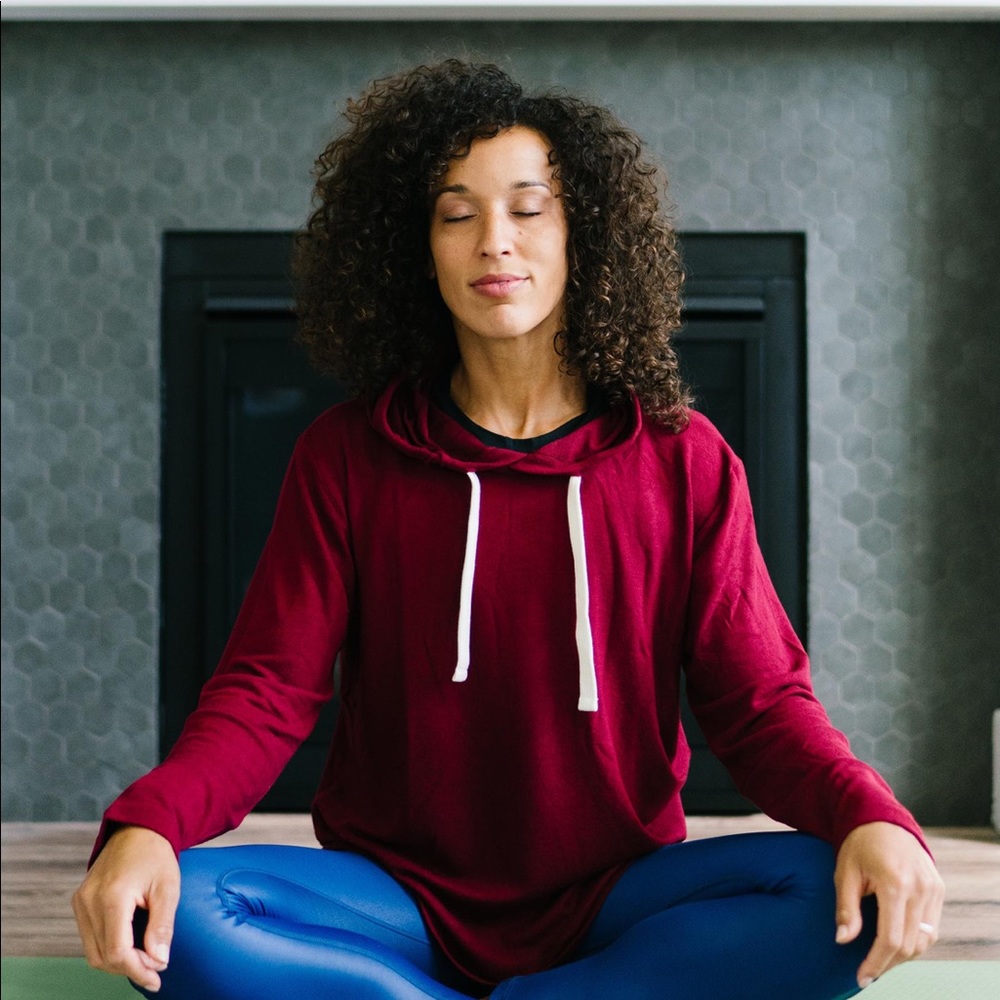 ❣️NWOT Zyia Cranberry Hoodie❣️